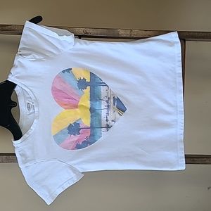 Girls old navy tshirt